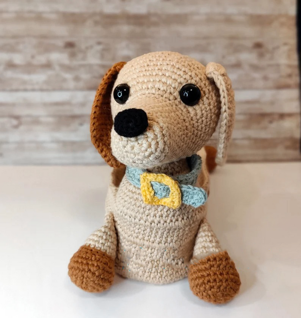 Doxie Organizer dachshund dog basket crochet pattern