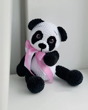 Panda bear toy amigurumi pattern