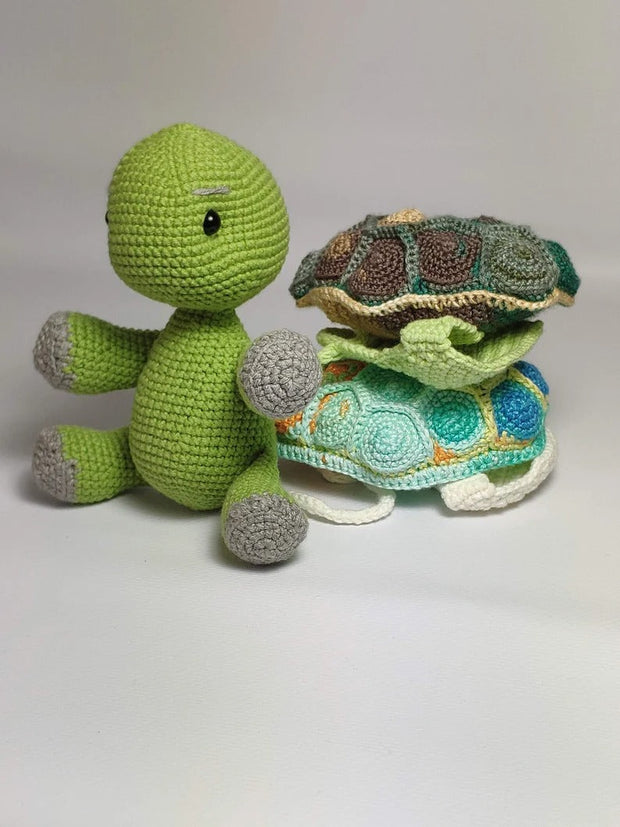 Mosaic turtle crochet pattern