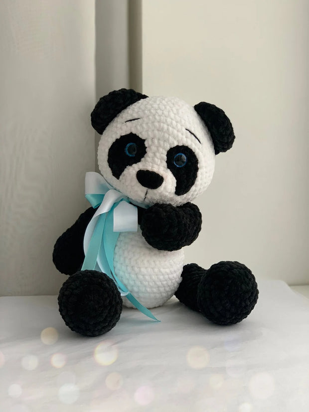 Panda bear toy amigurumi pattern