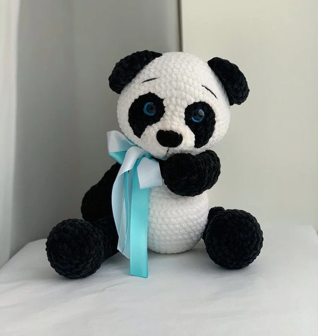 Panda bear toy amigurumi pattern