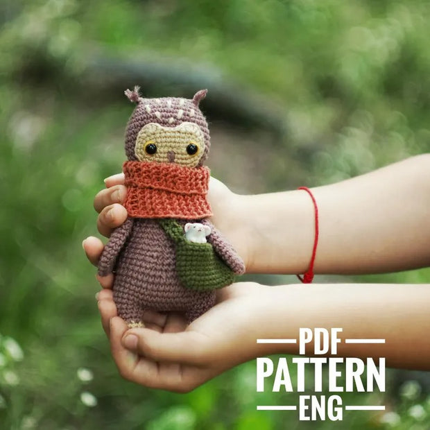 PATTERN eagle owl amigurumi toy with accessorie