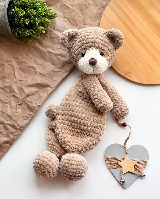 Sleeping toy bear pattern