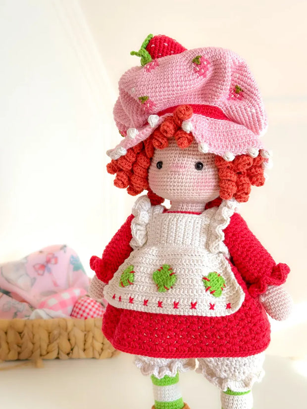 Strawberry shortcake amigurumi doll pattern