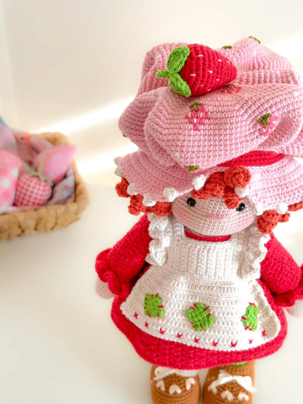 Strawberry shortcake amigurumi doll pattern