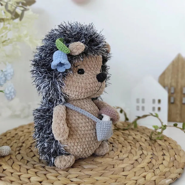 Adorable Crochet Hedgehog Pattern with Accessories