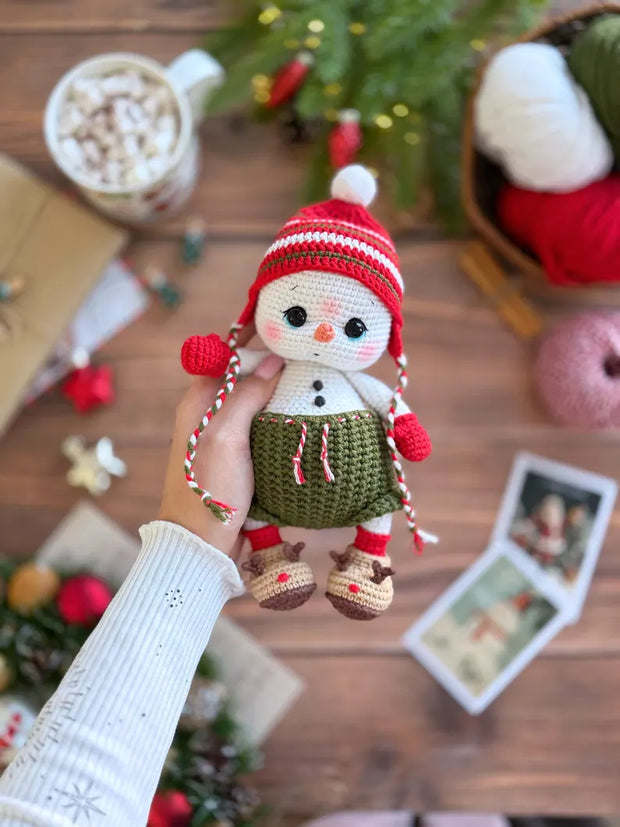 Crochet pattern snowman amigurumi